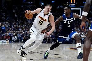 为圣诞大战预热！森林狼官推：过去6场对阵掘金取得全胜