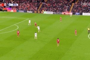 大马丁送礼！萨拉赫连场破门，利物浦1-0领先维拉